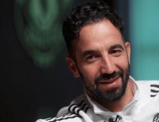 阿莫林：担任曼联主教练一(yī)年(nián)的回顾