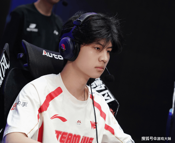 LPL第三赛段MVP次(cì)数,两人并列第一,AL中單(dān)至(zhì)今还是0次(cì)